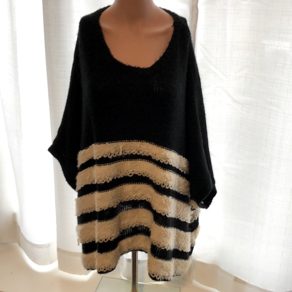 Black and white sweater poncho